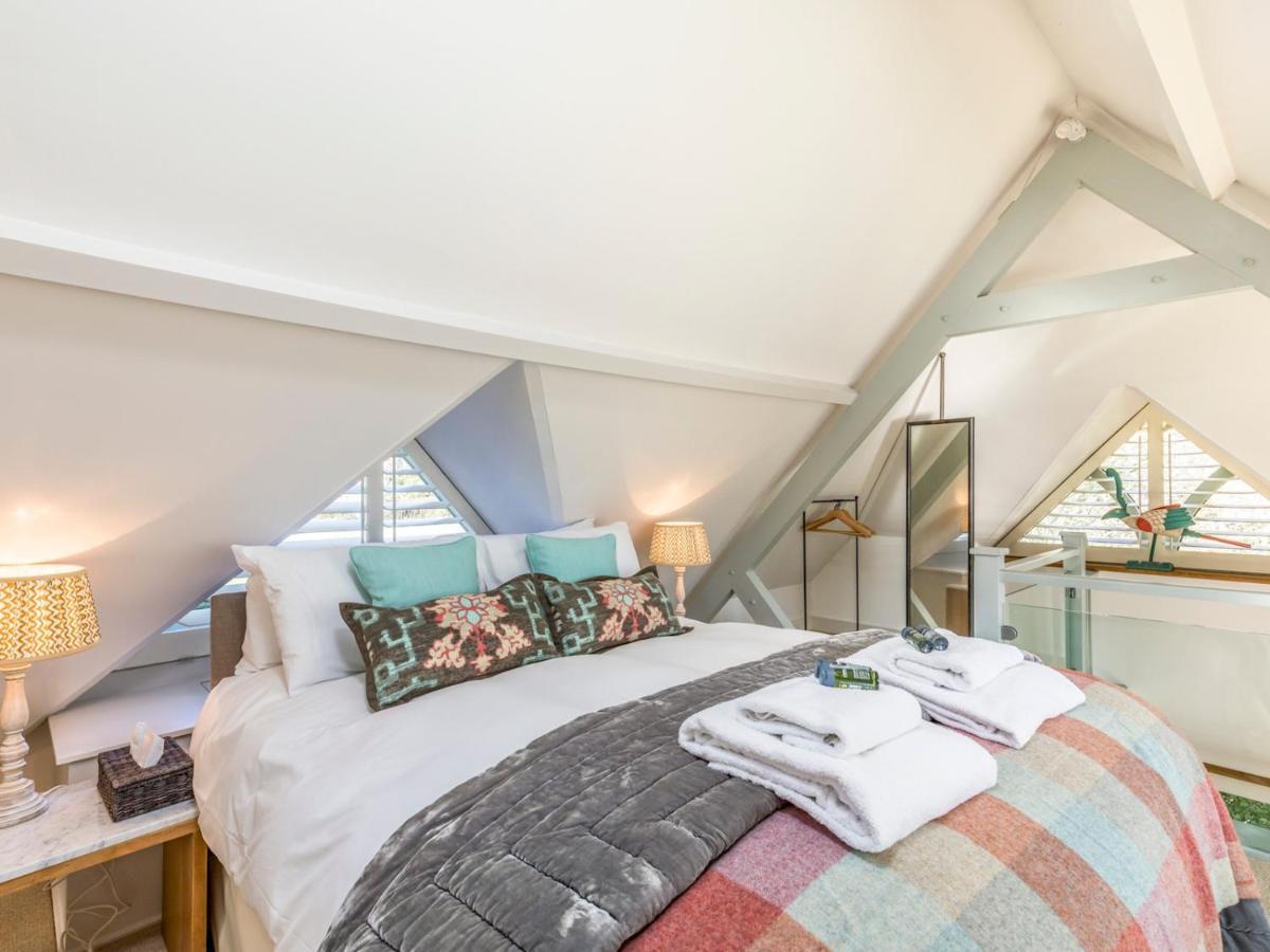 Pass The Keys Peaceful And Beautiful 1 Bedroom Barn Conversion Chichester Exterior foto