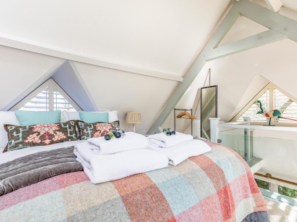 Pass The Keys Peaceful And Beautiful 1 Bedroom Barn Conversion Chichester Exterior foto