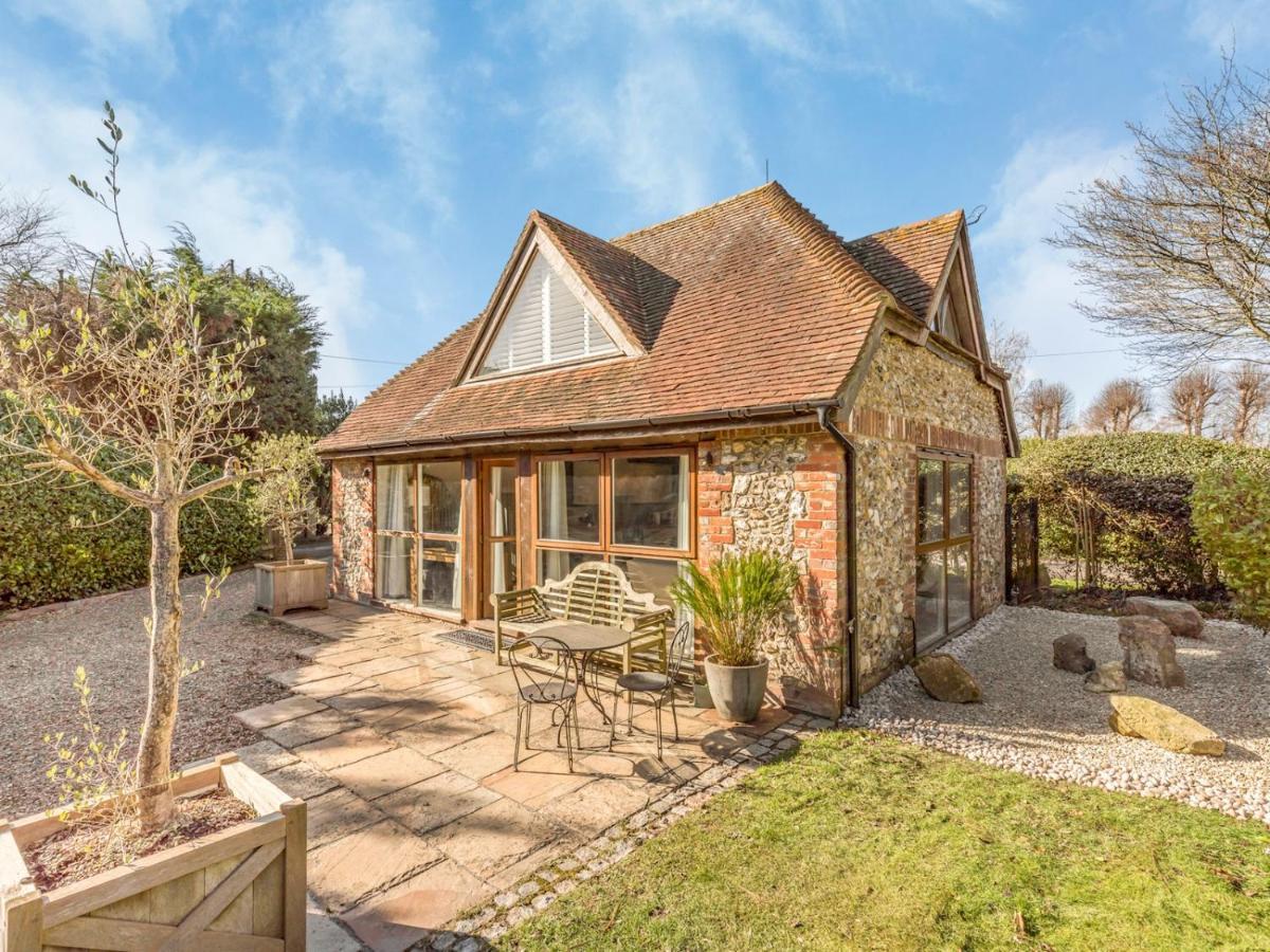 Pass The Keys Peaceful And Beautiful 1 Bedroom Barn Conversion Chichester Exterior foto